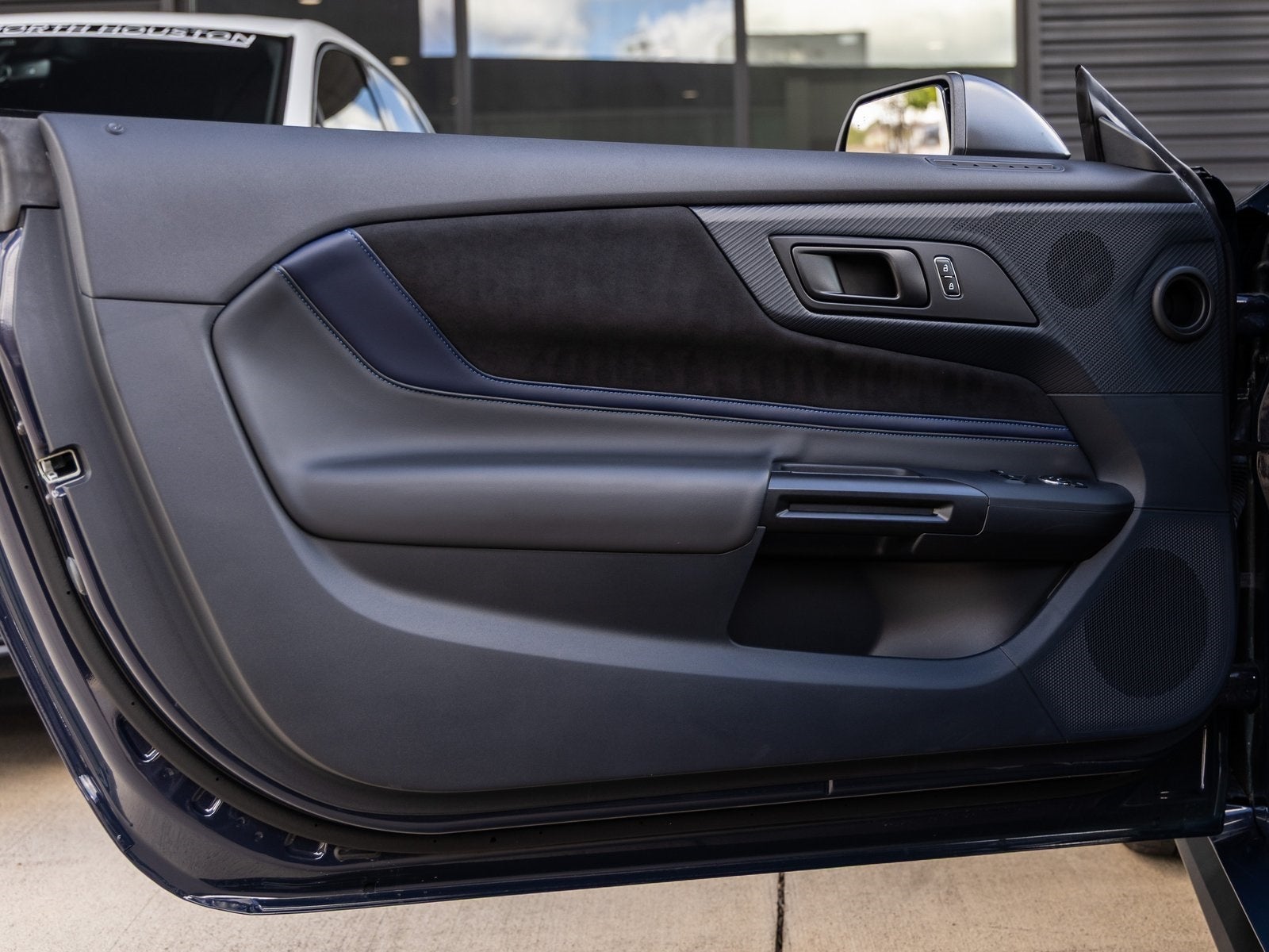 2024 Ford Mustang Dark Horse