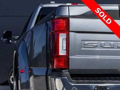 2022 Ford F-350SD Lariat