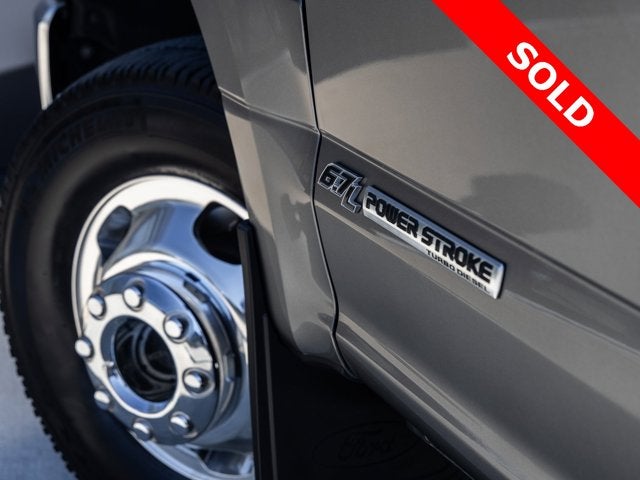 2022 Ford F-350SD Lariat