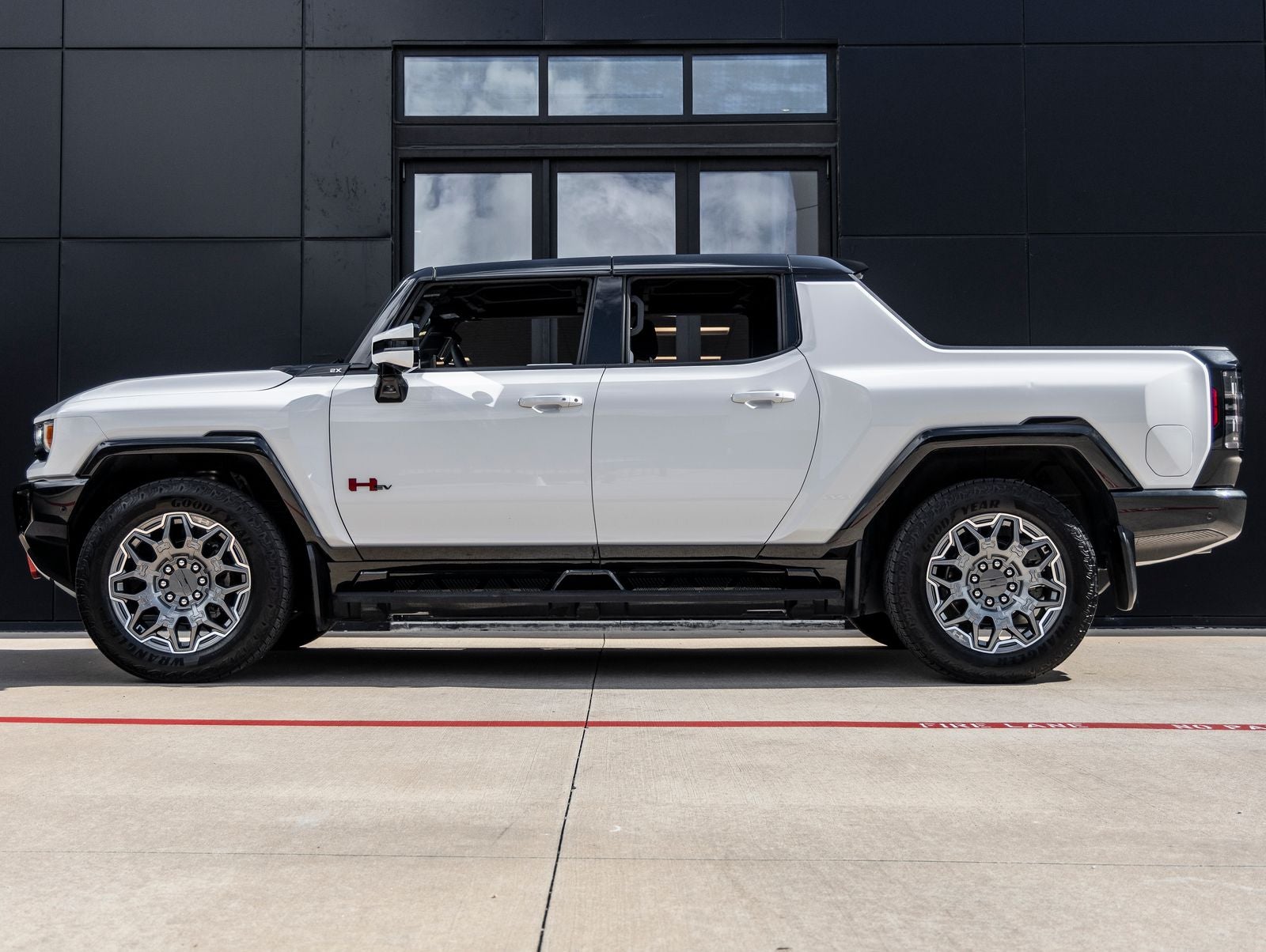 2025 GMC Hummer EV Pickup 2X