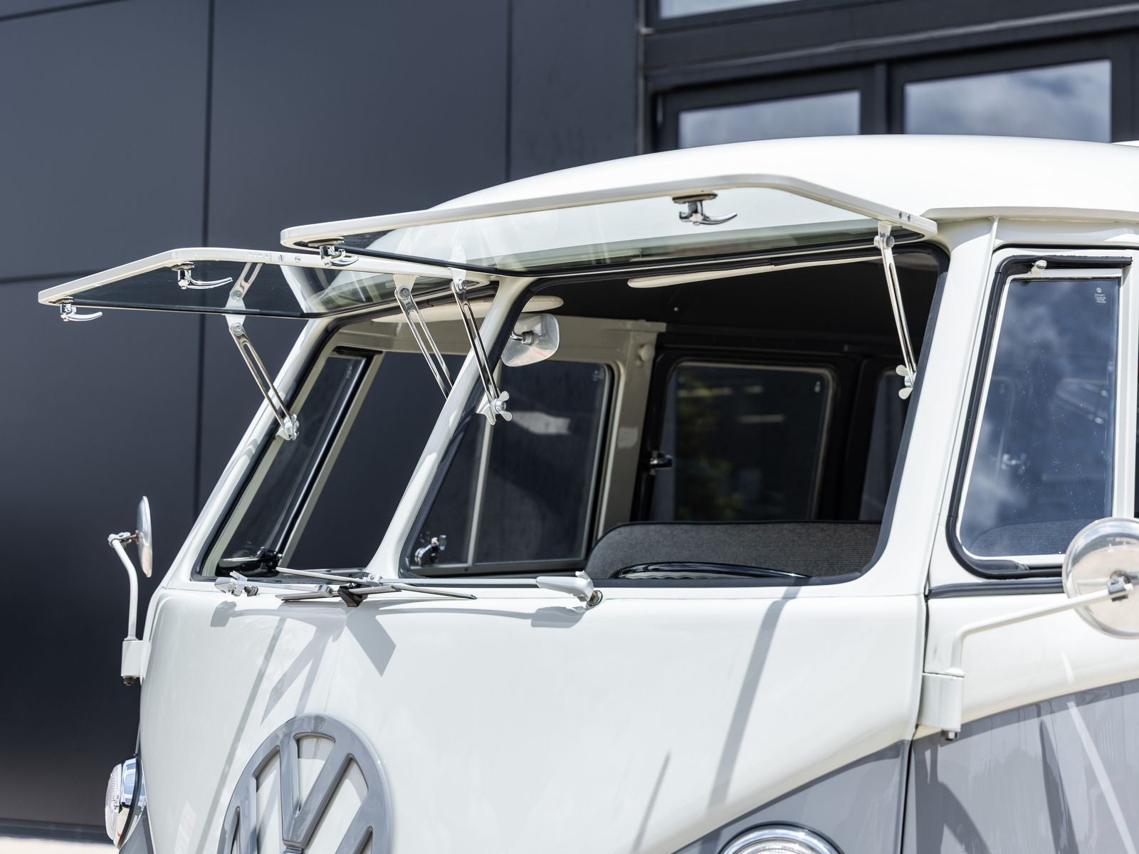 1966 Volkswagen T1 Bus Base