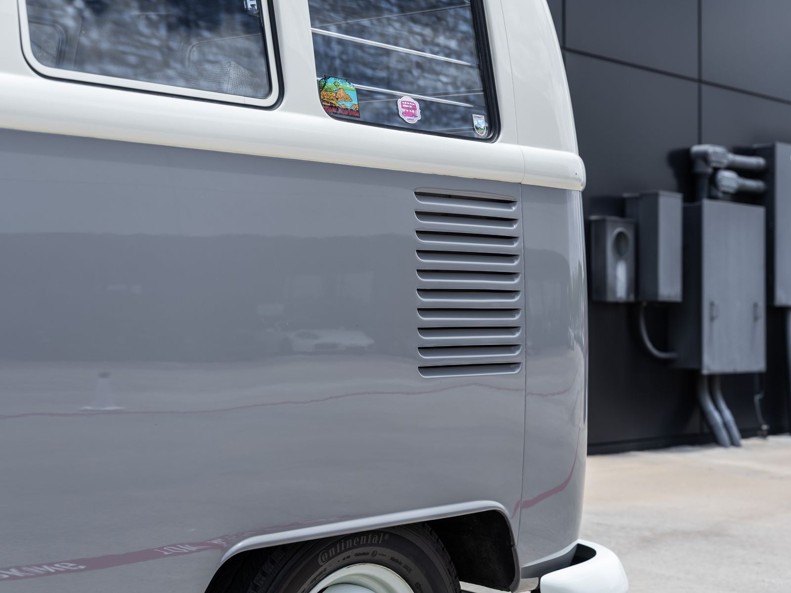1966 Volkswagen T1 Bus Base