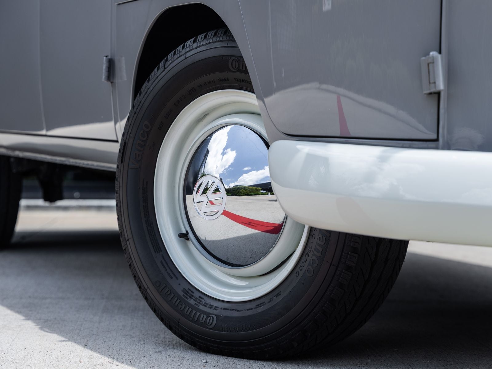 1966 Volkswagen T1 Bus Base