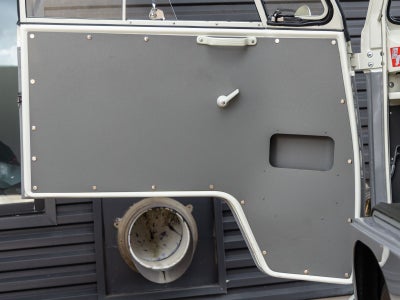 1966 Volkswagen T1 Bus Base