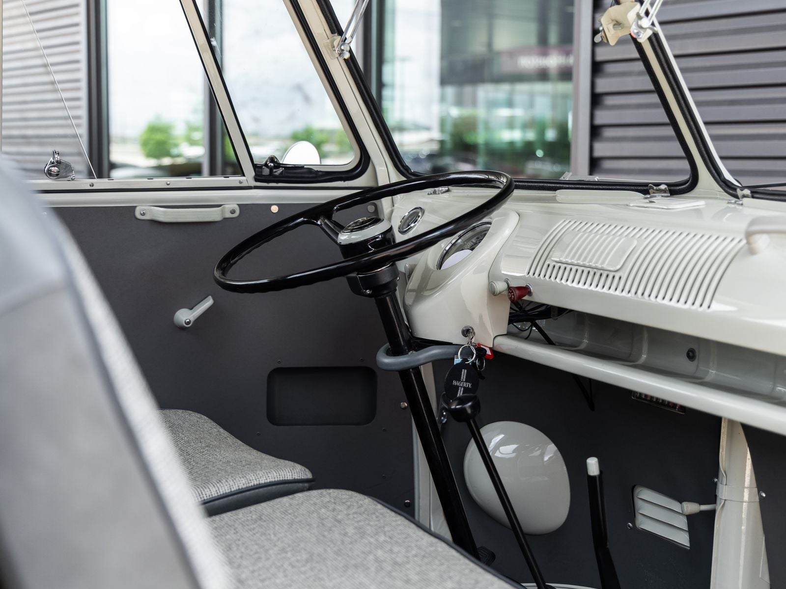 1966 Volkswagen T1 Bus Base