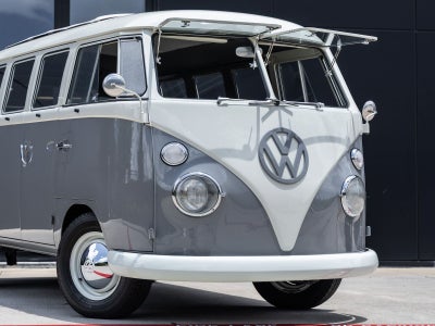 1966 Volkswagen T1 Bus Base