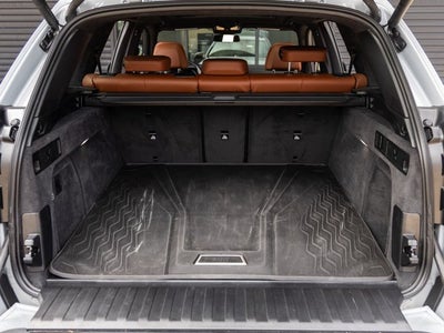 2025 BMW X5 M60i