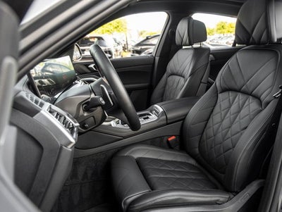 2026 BMW X6 M60i
