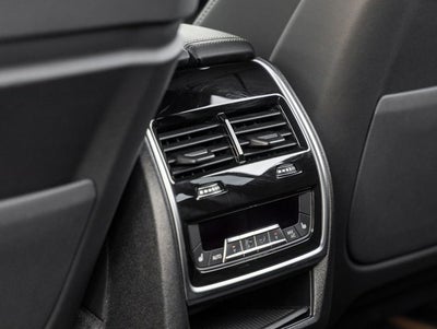 2026 BMW X6 M60i