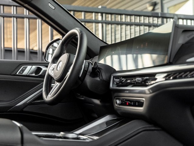 2026 BMW X6 M60i