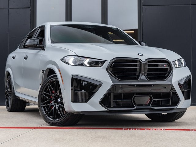 2025 BMW X6 M Base