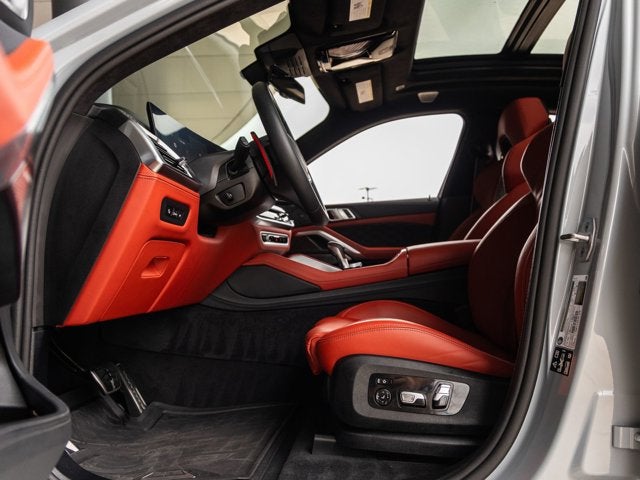 2025 BMW X6 M Base