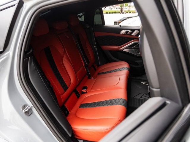 2025 BMW X6 M Base