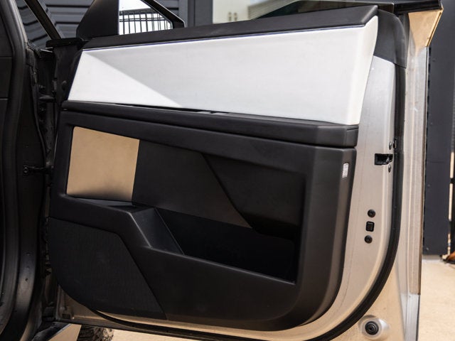 2024 Tesla Cybertruck Base