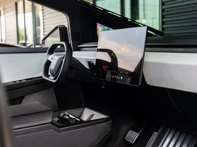 2024 Tesla Cybertruck Base