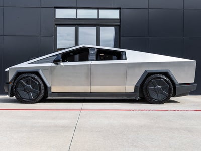 2024 Tesla Cybertruck Base