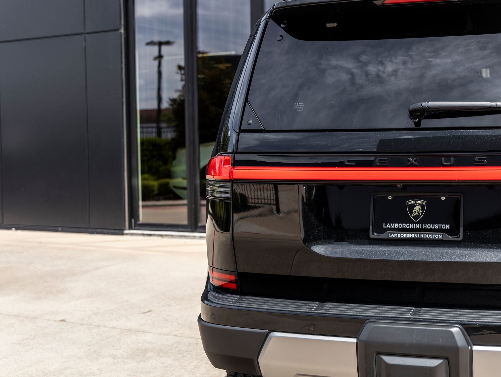 2024 Lexus GX Overtrail+ - Photo 11
