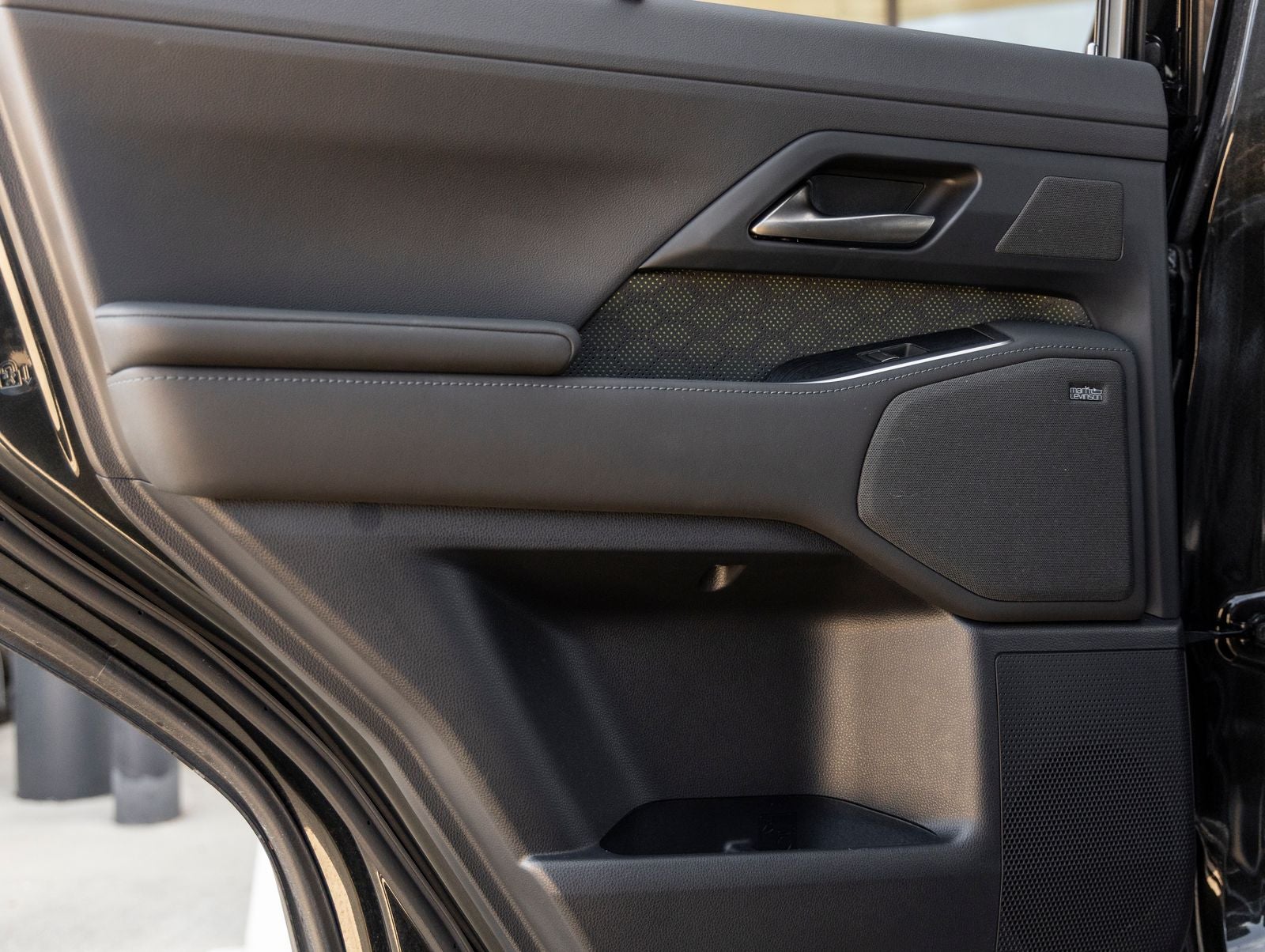 2024 Lexus GX Overtrail+ - Photo 32
