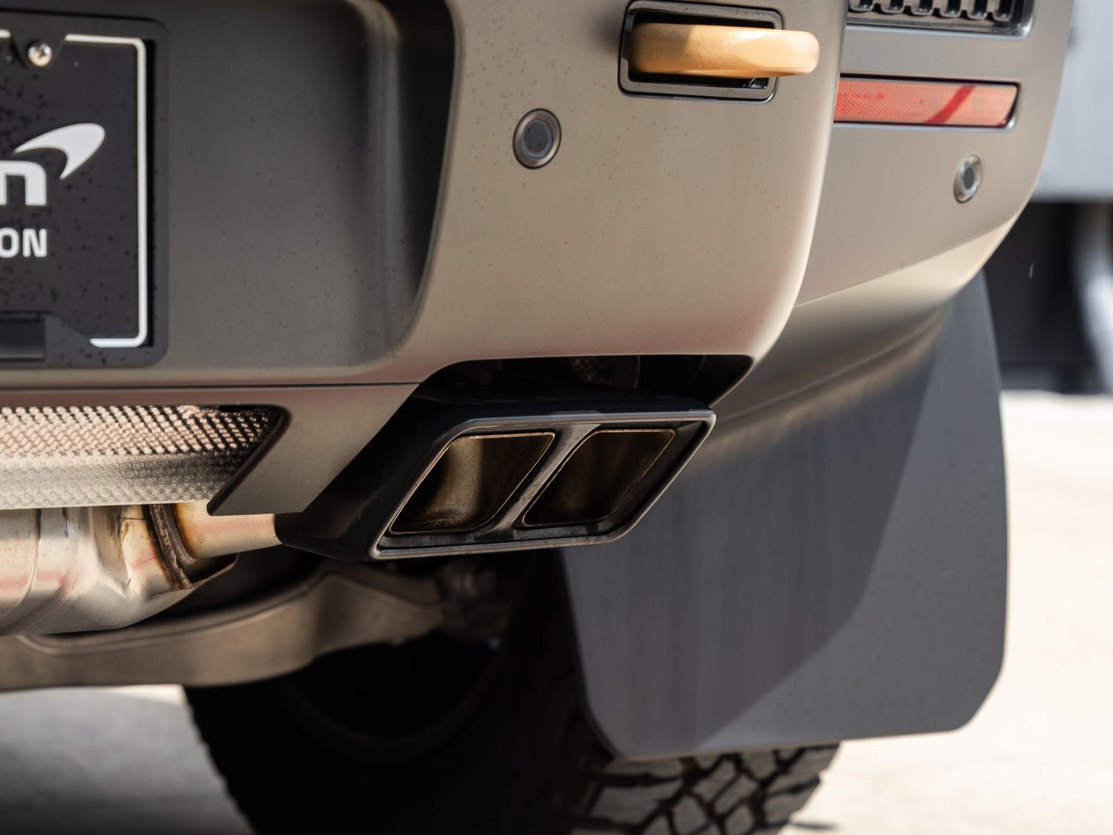 2025 Land Rover Defender 110 P635 OCTA V8