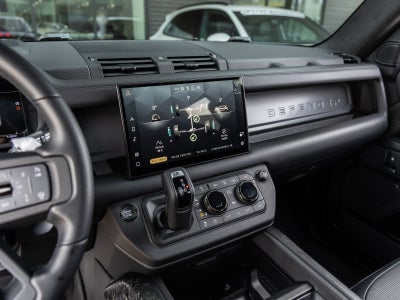 2025 Land Rover Defender 110 P635 OCTA V8