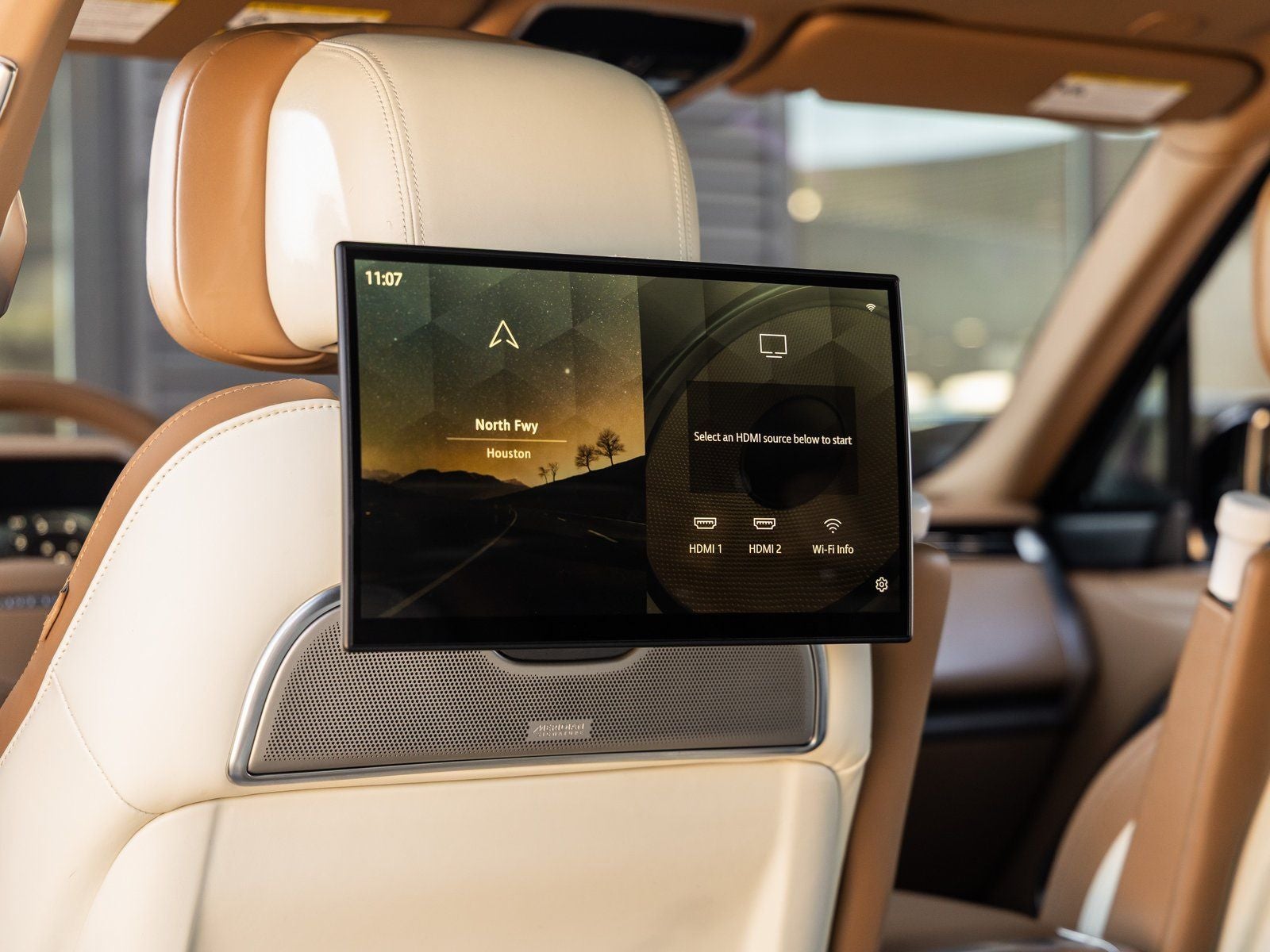 2022 Land Rover Range Rover SV