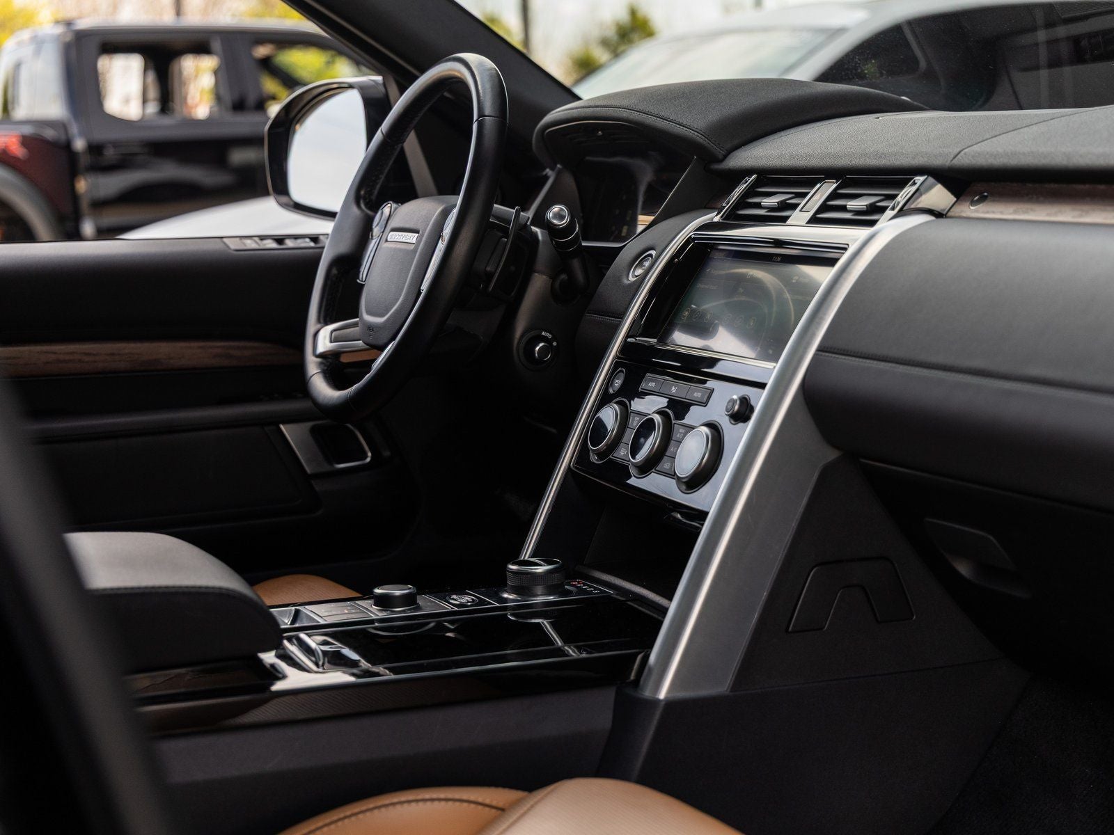 2020 Land Rover Discovery HSE