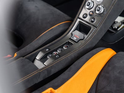 2016 McLaren 675LT Base