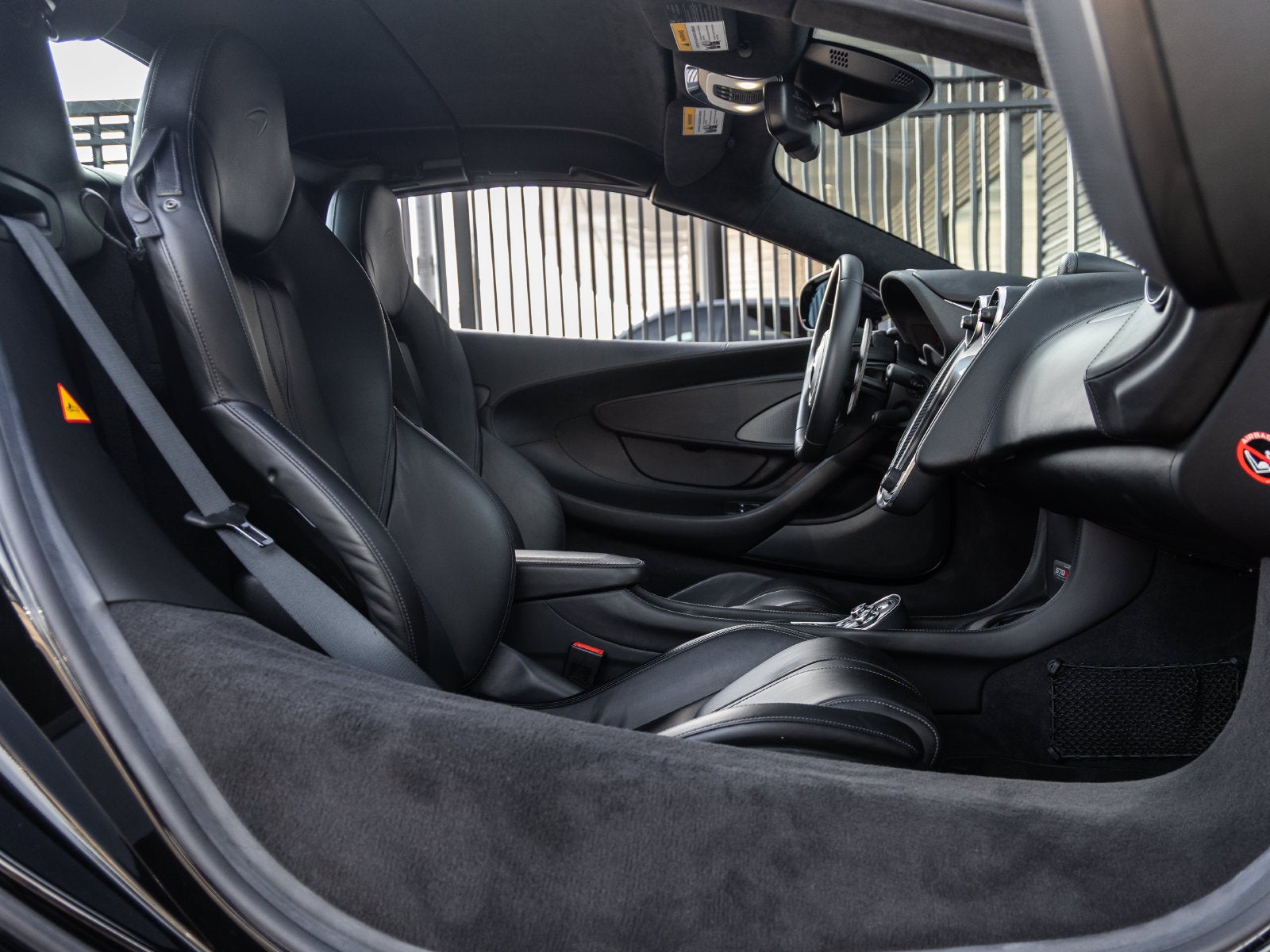 2020 McLaren 570S Base