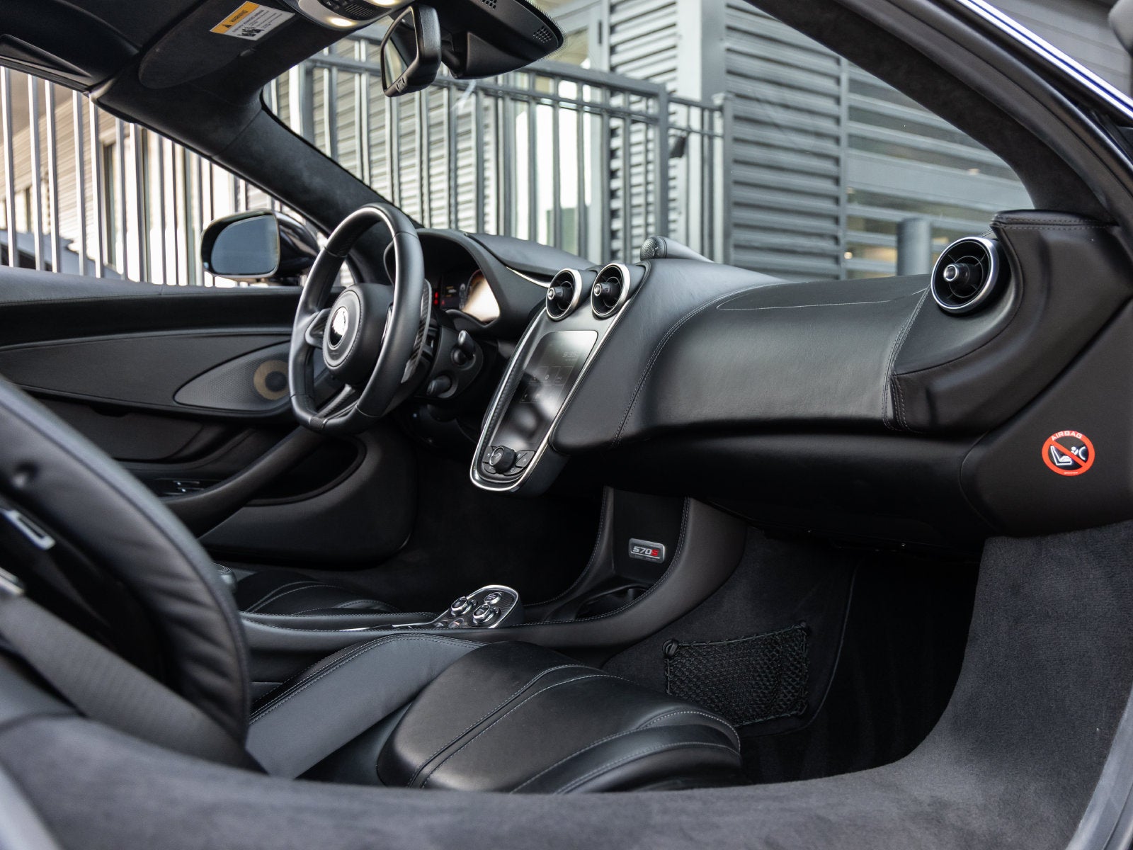 2020 McLaren 570S Base