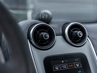 2020 McLaren 620R Base