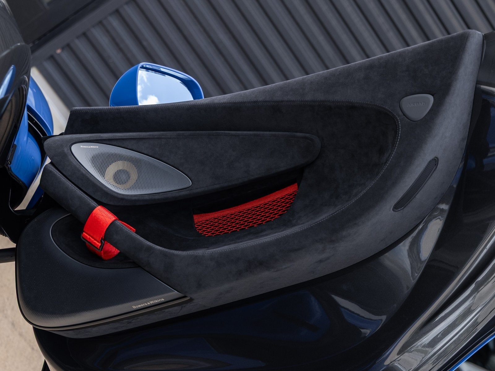 2020 McLaren 620R Base