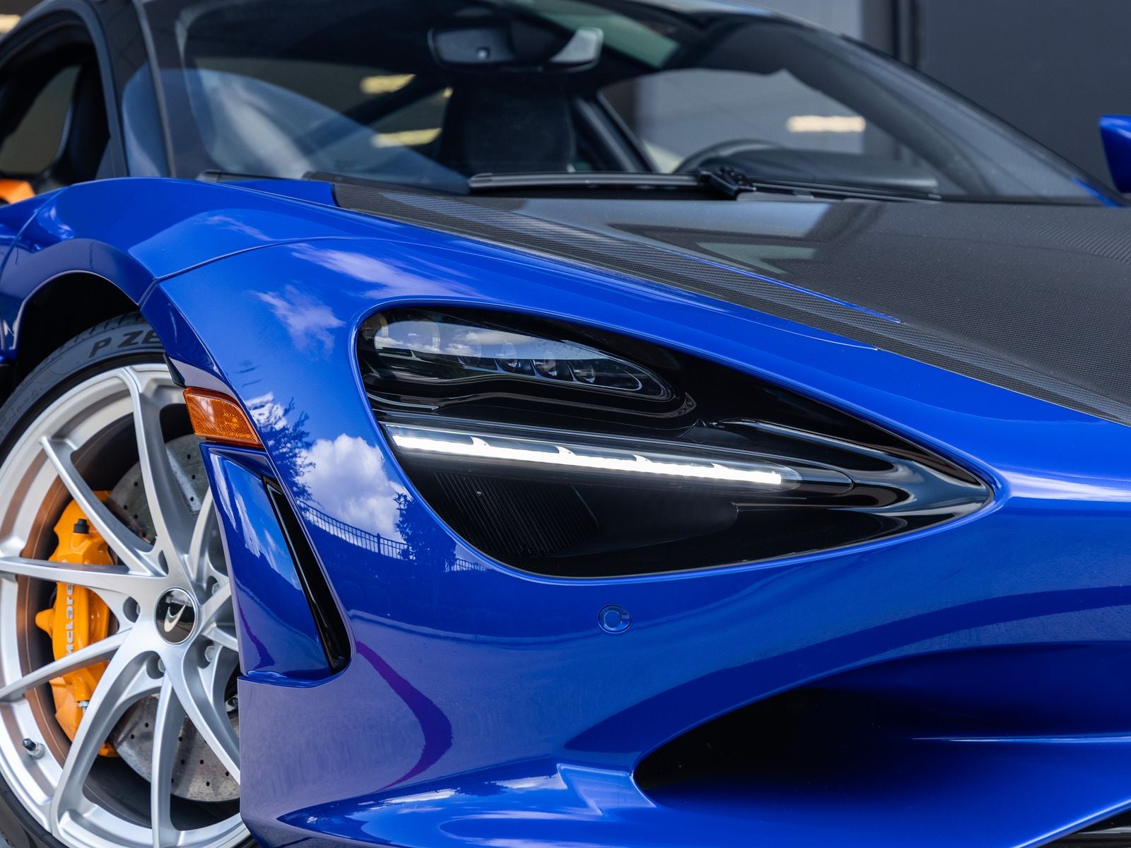 2026 McLaren 750S Base