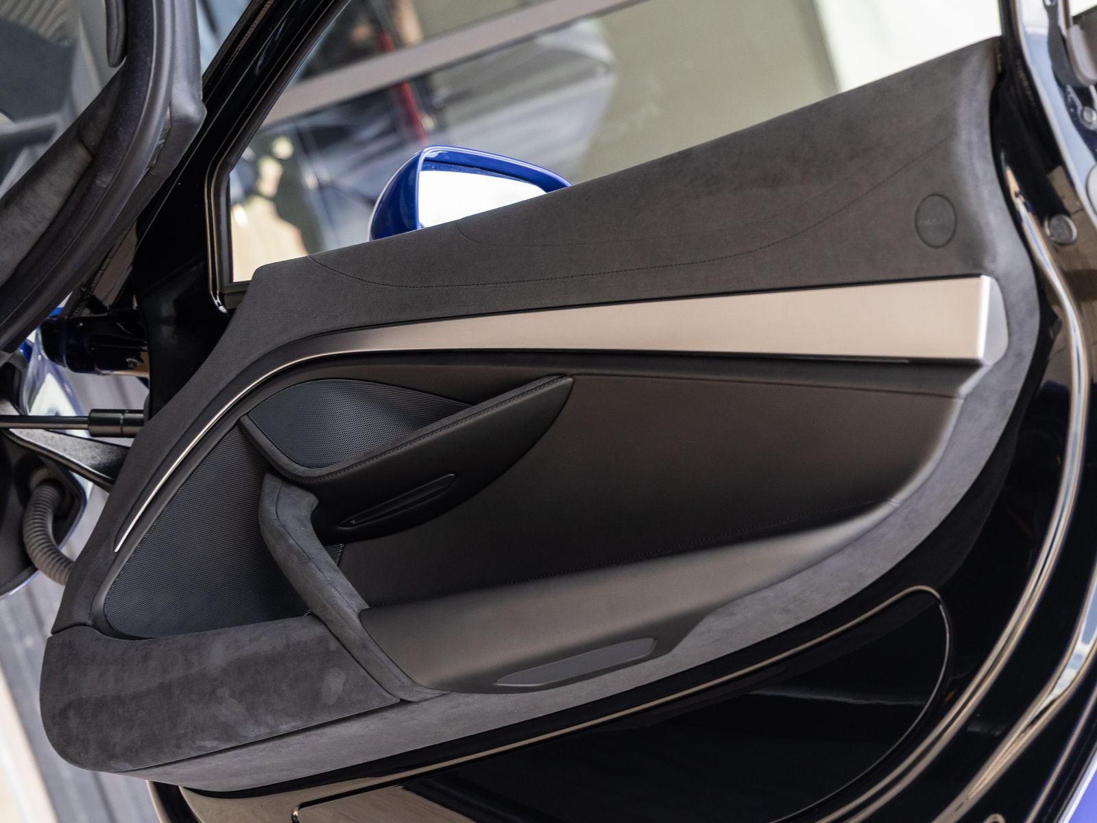 2026 McLaren 750S Base