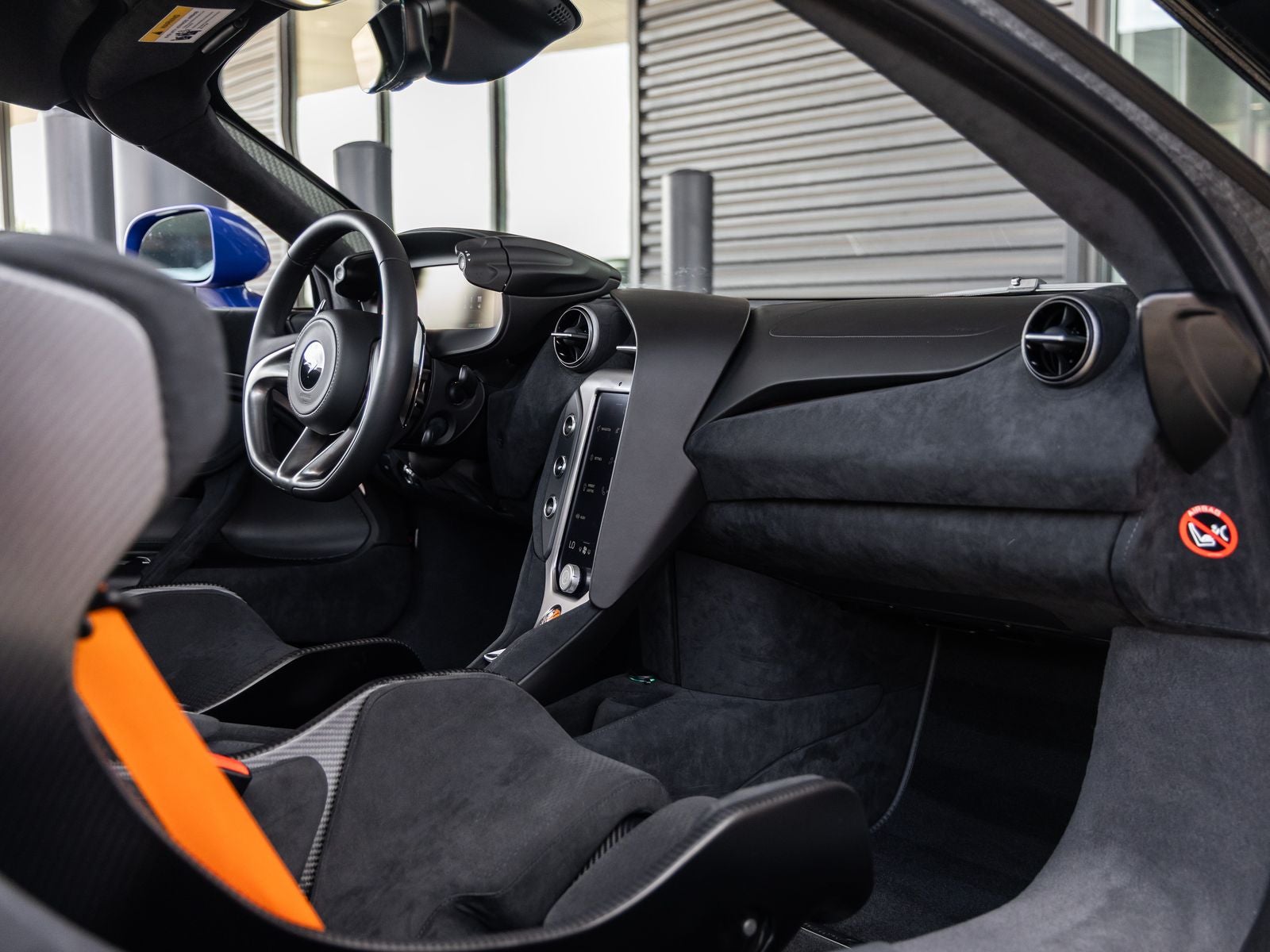 2026 McLaren 750S Base