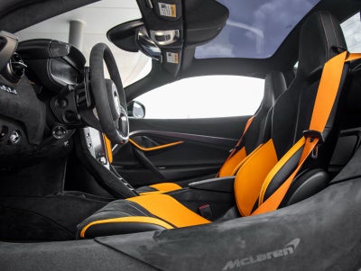 2024 McLaren 750S Base