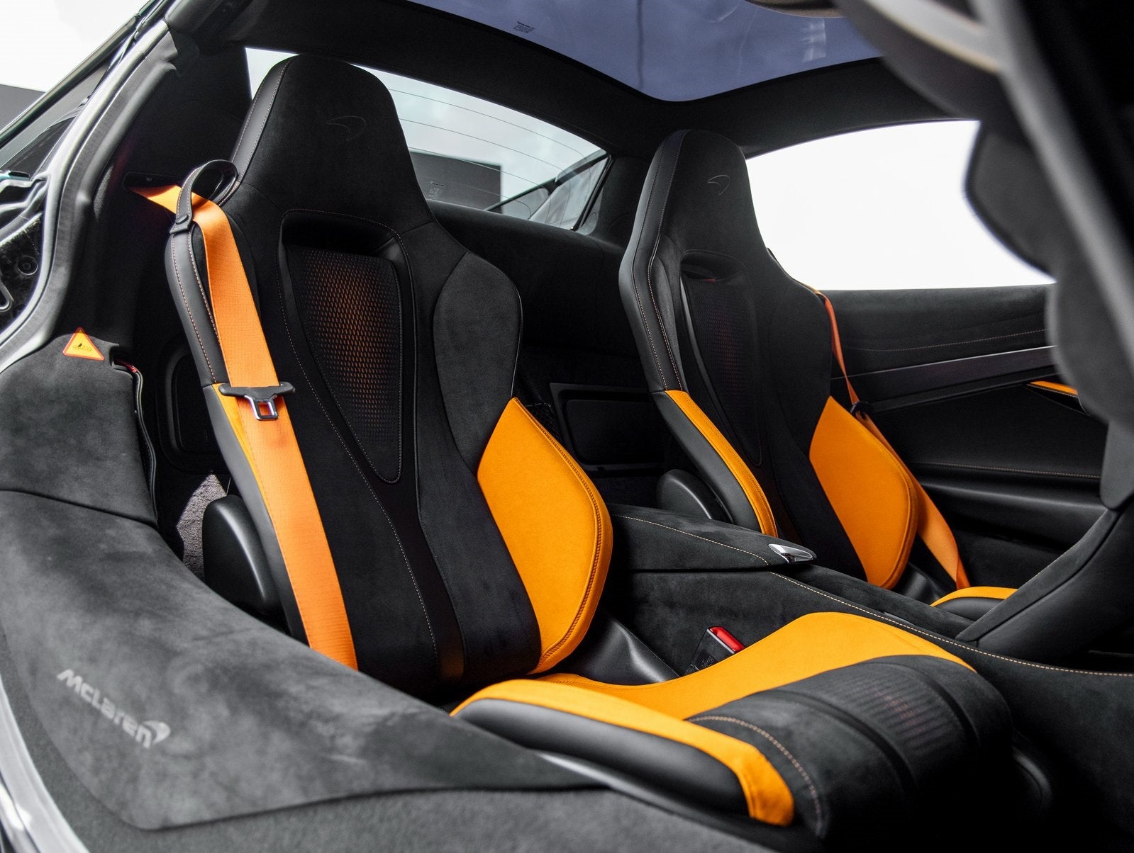 2024 McLaren 750S Base