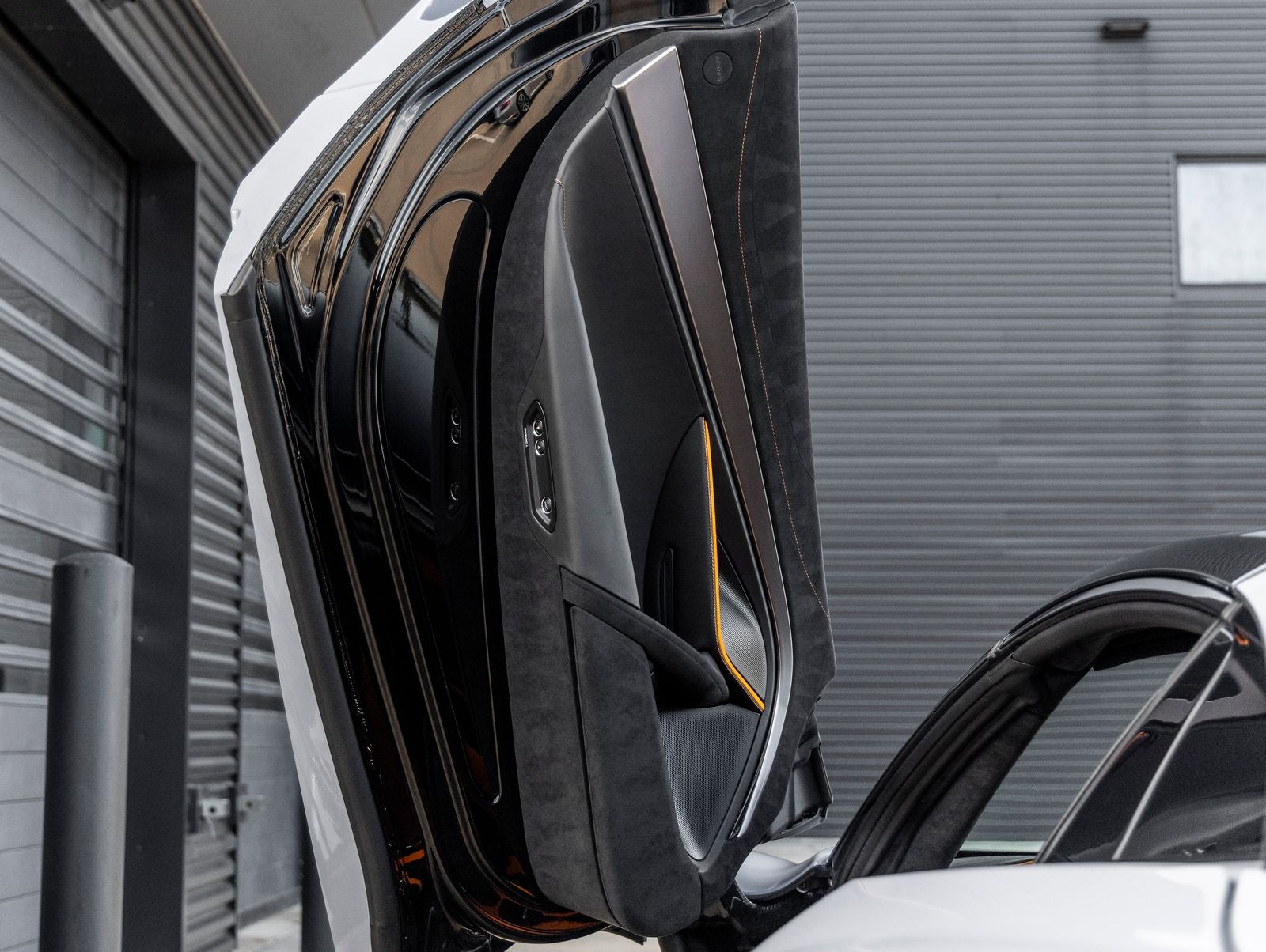 2026 McLaren 750S Base