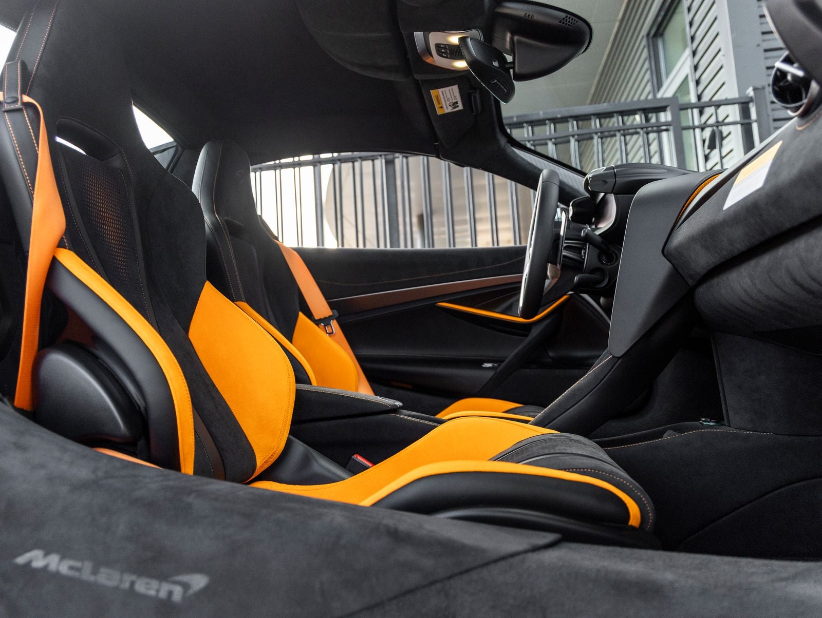 2026 McLaren 750S Base