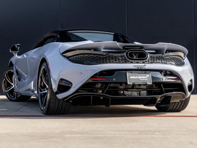2026 McLaren 750S Base