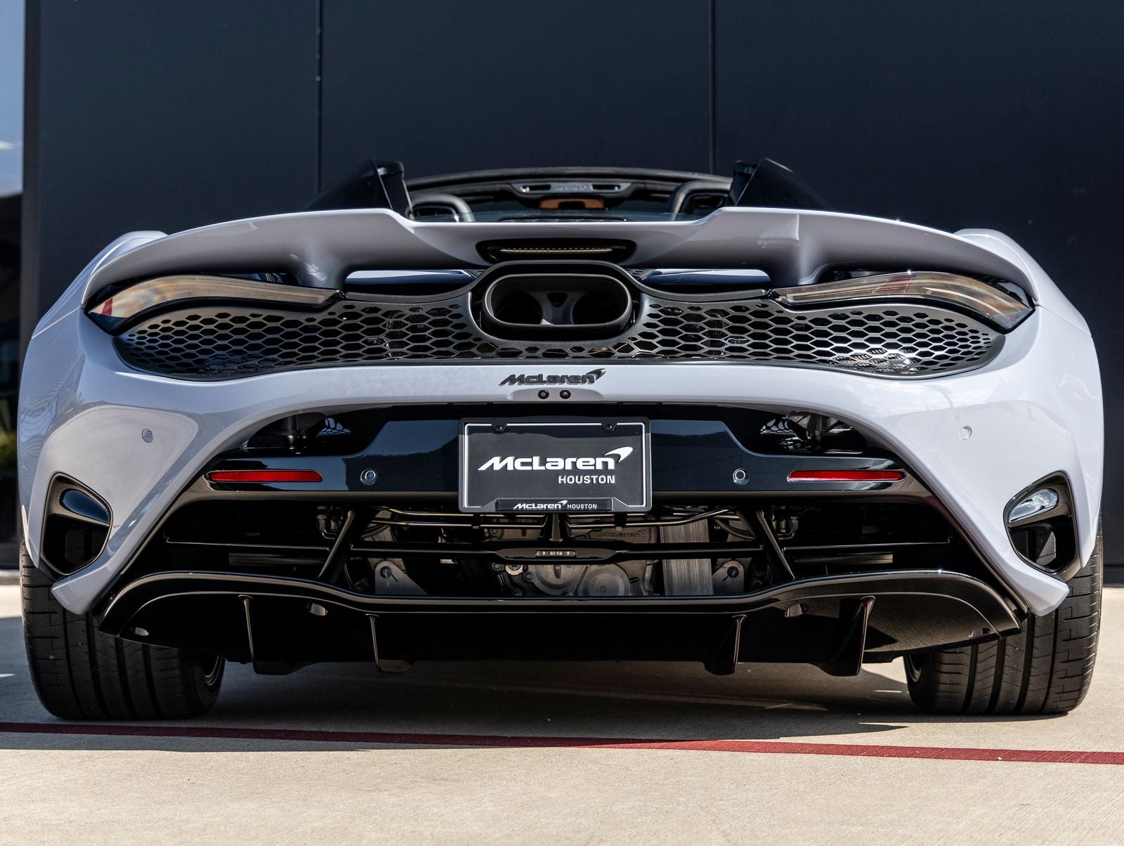 2026 McLaren 750S Base