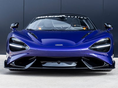2022 McLaren 765LT Base