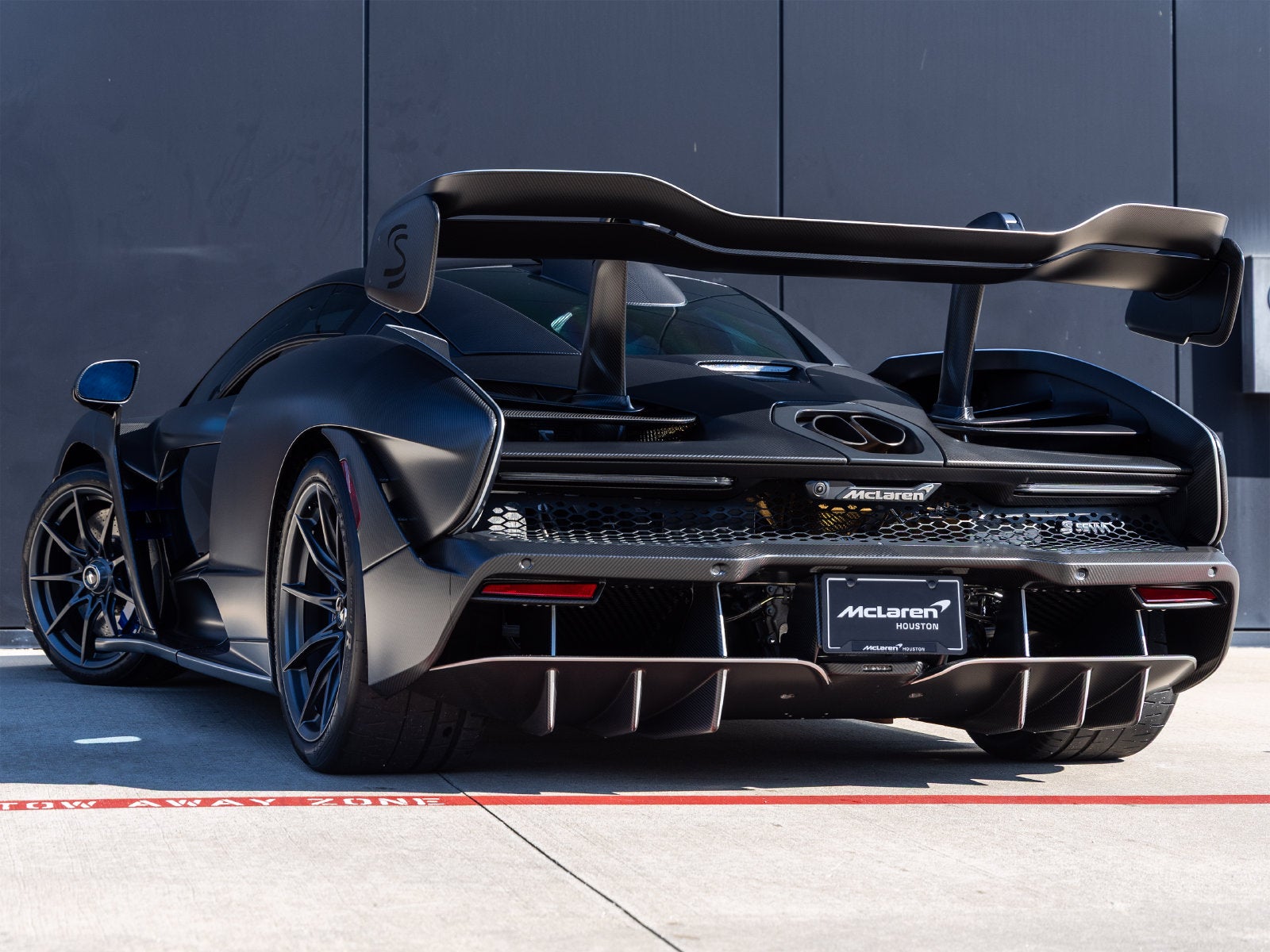 2019 McLaren Senna Base