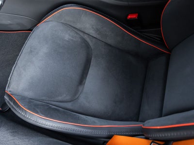 2024 McLaren Artura Base