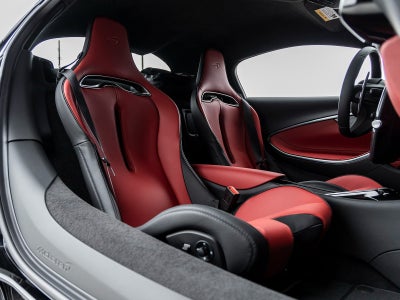 2025 McLaren Artura TechLux