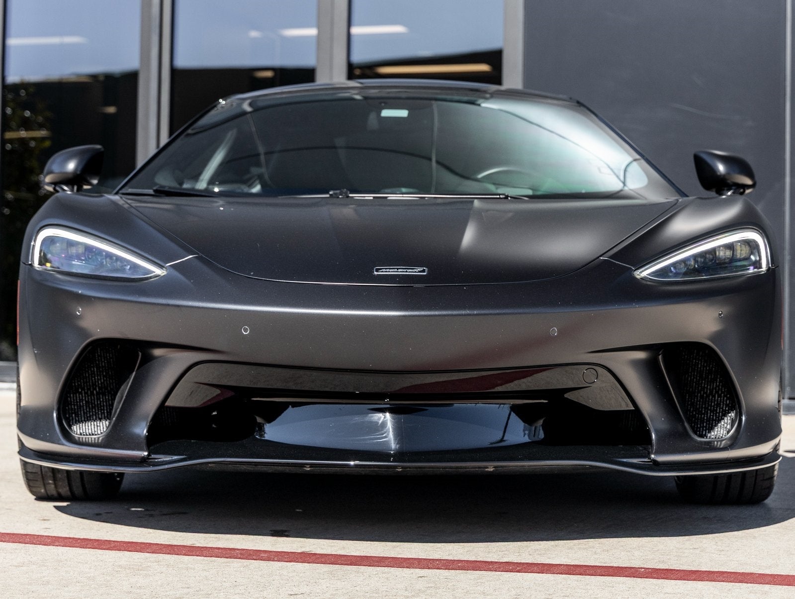 2022 McLaren GT Base