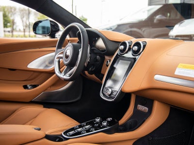 2023 McLaren GT Base