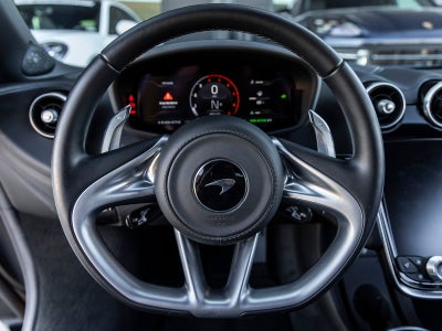 2021 McLaren GT Base