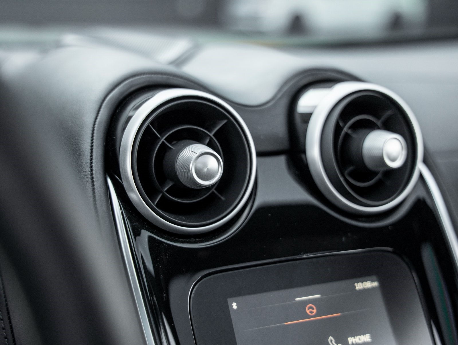 2025 McLaren GTS Base