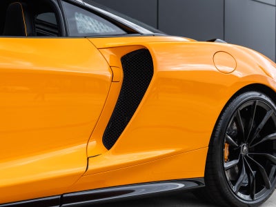 2026 McLaren GTS Base