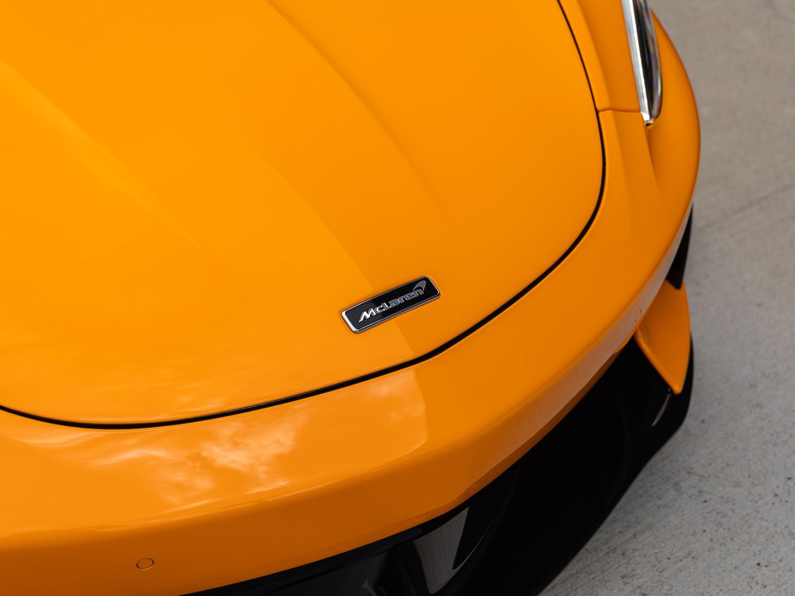 2026 McLaren GTS Base